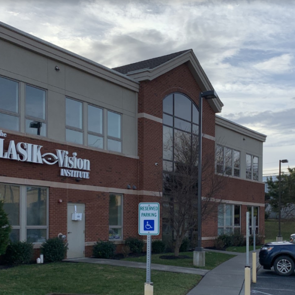 LASIK Eye Surgery lasik vision institute Lancaster